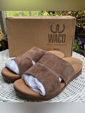 Waco Sunrise Suede Orthotic Slide Sandals Brown 7.5 Wide Comfort
